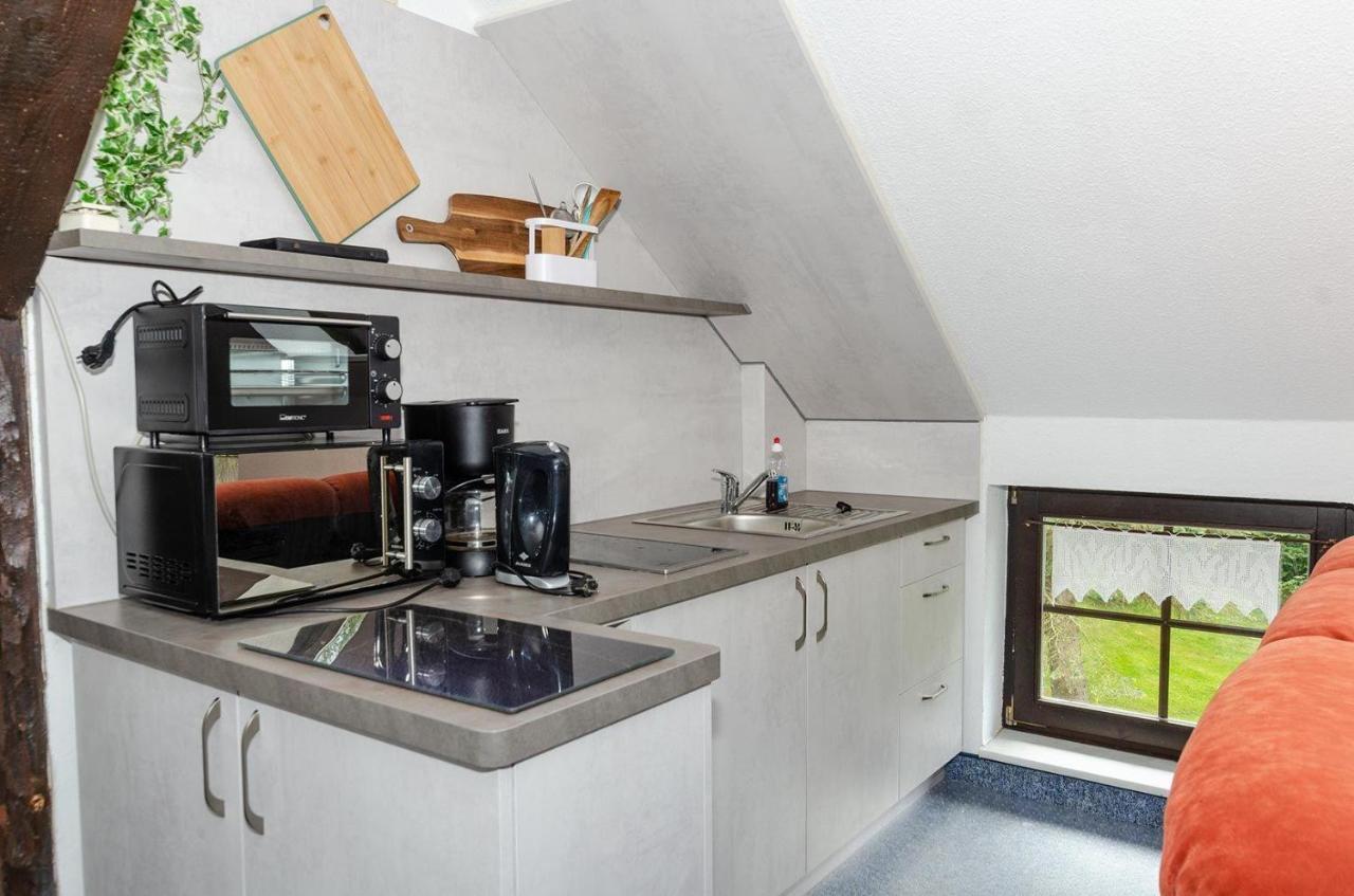 3-Raum-Fewo-Fuer-5-Personen-1-Aufbettung-Auf-Ruegen Apartment Schaprode Ngoại thất bức ảnh
